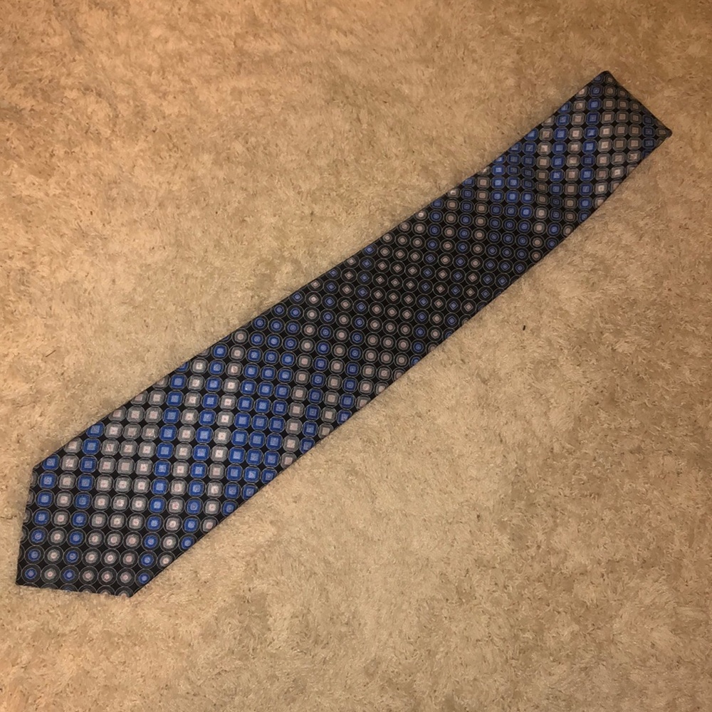 Blue and gray silk tie
